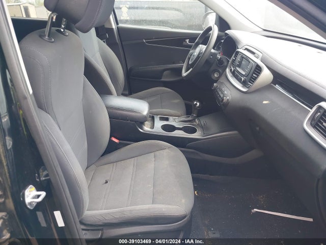 KIA Sorento 3.3l Lx 2016 5XYPGDA55GG158639 Image 5