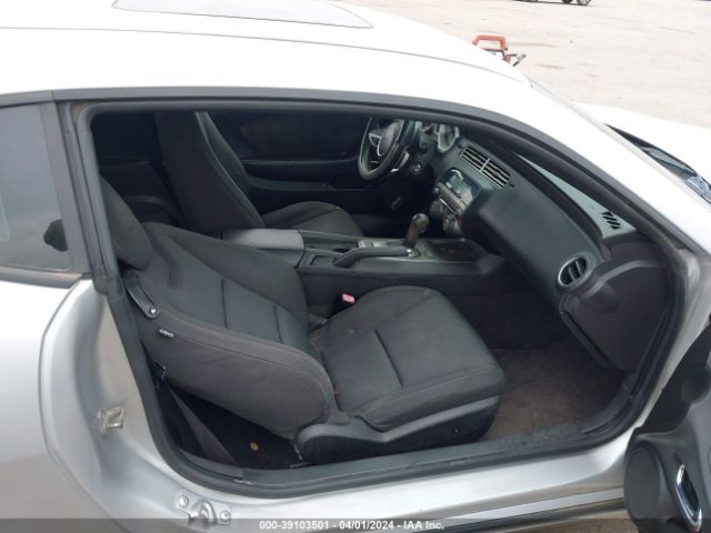 2011 CHEVROLET CAMARO 2G1FB1ED8B9104940 Photo 4