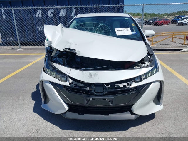 Toyota Prius Prime Premium 2018 JTDKARFP5J3094861 Image 12