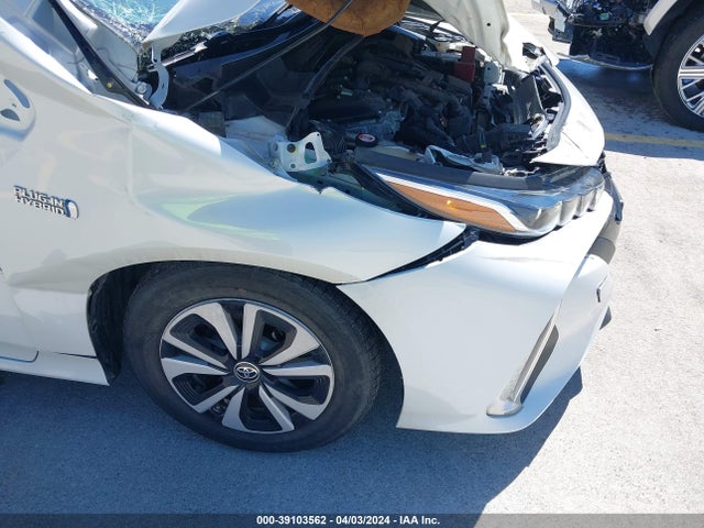 Toyota Prius Prime Premium 2018 JTDKARFP5J3094861 Image 18
