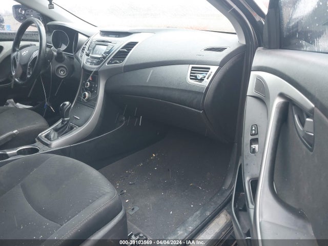 Hyundai ELANTRA SE 2015 5NPDH4AE0FH567137 Image 5
