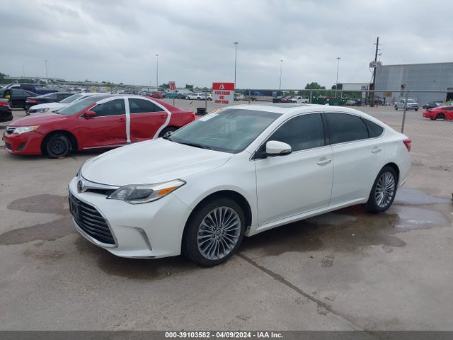 Toyota AVALON LIMITED 2018 4T1BK1EB8JU268688 Image 2