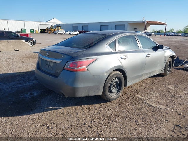 Nissan Altima 2.5 S 2015 1N4AL3AP5FN884060 Image 4