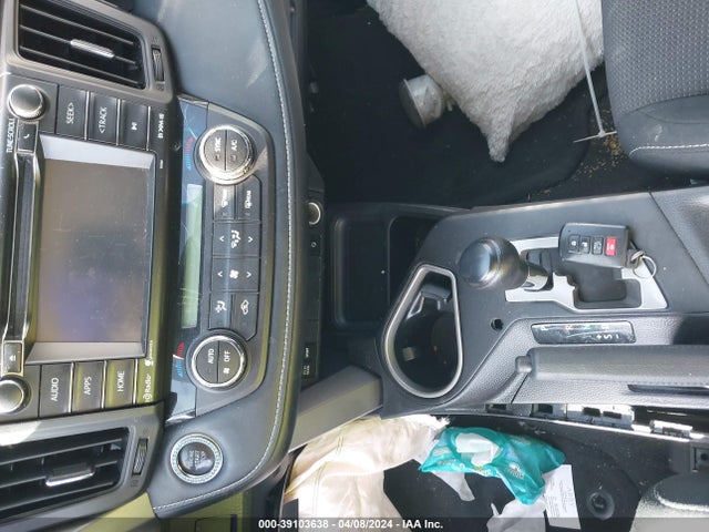 Toyota Rav4 Xle 2018 2T3WFREV3JW429065 Image 11