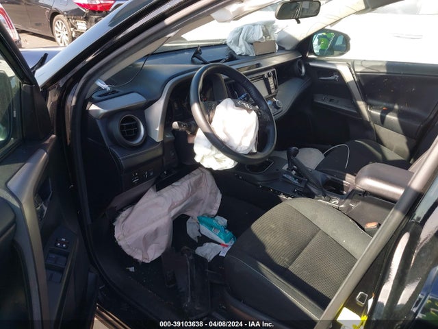 Toyota Rav4 Xle 2018 2T3WFREV3JW429065 Image 19