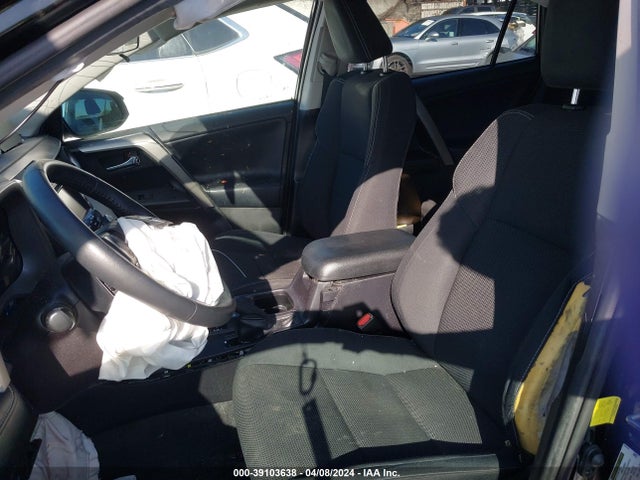 Toyota Rav4 Xle 2018 2T3WFREV3JW429065 Image 21