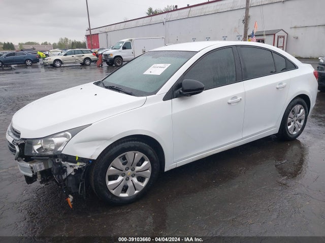Chevrolet Cruze Limited Ls Auto 2016 1G1PC5SGXG7201735 Image 2