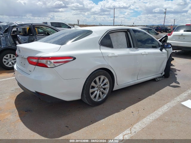 Toyota CAMRY LE 2020 4T1C11AK2LU369550 Image 4