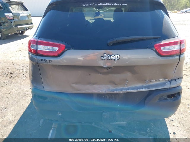 1C4PJLAB5HW549831 Jeep Cherokee Sport Fwd