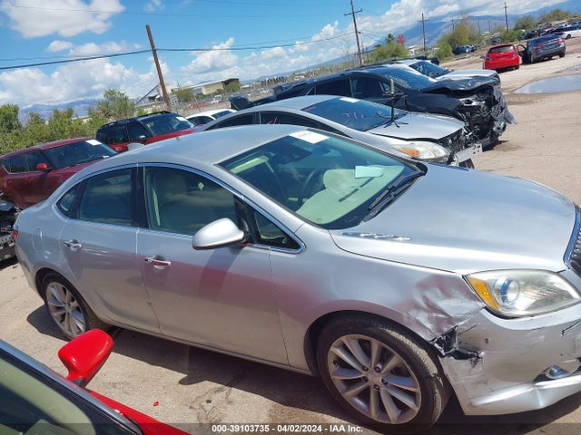 1G4PS5SK2F4165579 Buick Verano Leather Group