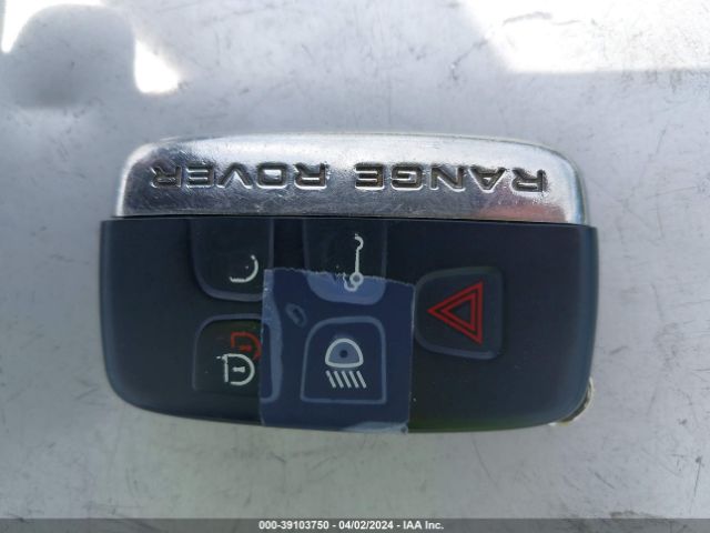 SALYL2RX3JA738904 Land Rover Range Rover Velar P250 Se R-dynamic