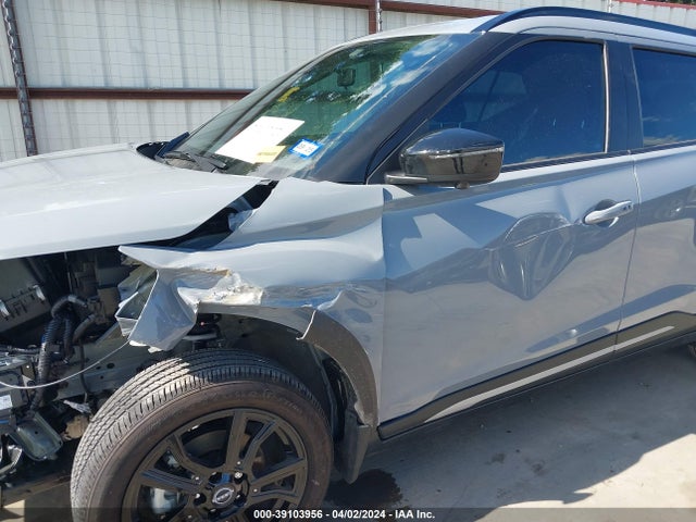 Nissan Kicks Sr Xtronic Cvt 2023 3N1CP5DV1PL572190 Image 18
