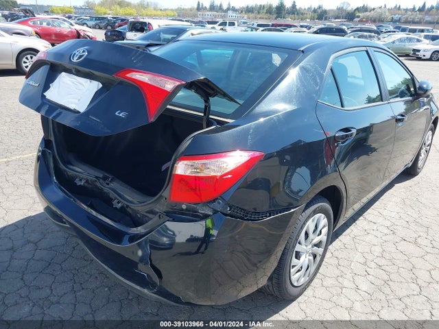 Toyota COROLLA LE 2018 5YFBURHE7JP801808 Image 6