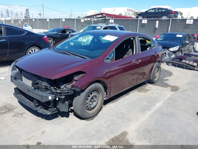 KIA FORTE LX 2017 3KPFK4A71HE154078 Image 2
