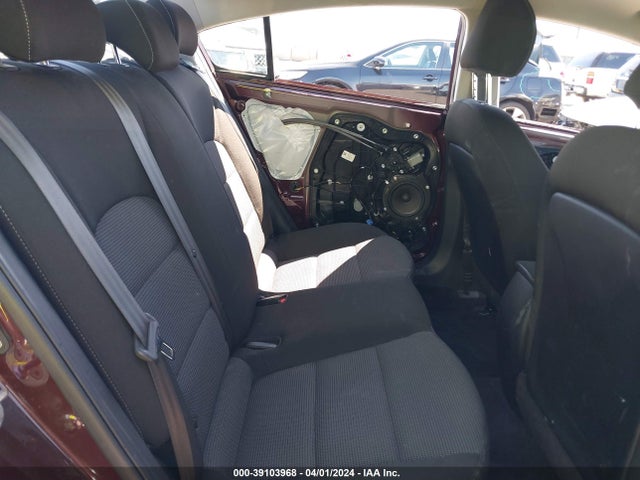 KIA FORTE LX 2017 3KPFK4A71HE154078 Image 8