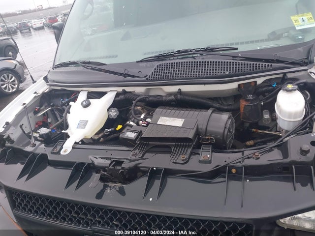 Chevrolet Express 2500 Work Van 2015 1GCWGFCF8F1166990 Image 10
