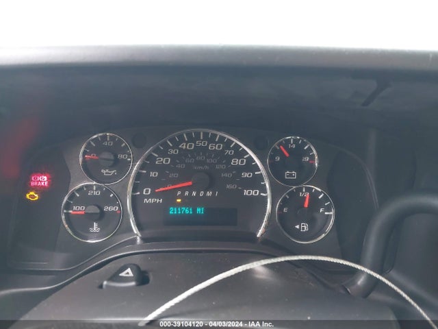 Chevrolet Express 2500 Work Van 2015 1GCWGFCF8F1166990 Image 7