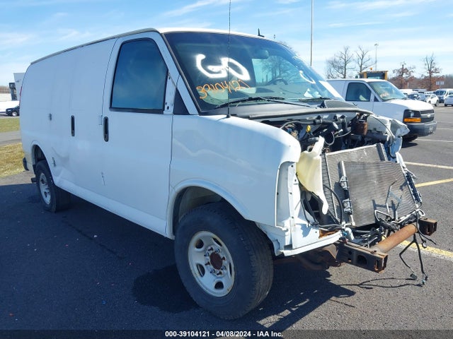 Chevrolet Express 2500 Work Van 2015 1GCWGFCF6F1153977 главное изображение