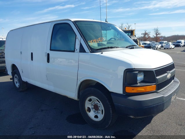Chevrolet Express 2500 Work Van 2015 1GCWGFCF4F1158224 Image 1