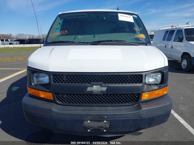 Chevrolet Express 2500 Work Van 2015 1GCWGFCF4F1158224 Image 6