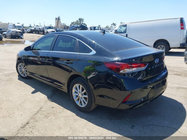Hyundai SONATA SE 2019 5NPE24AF5KH750851 Image 3