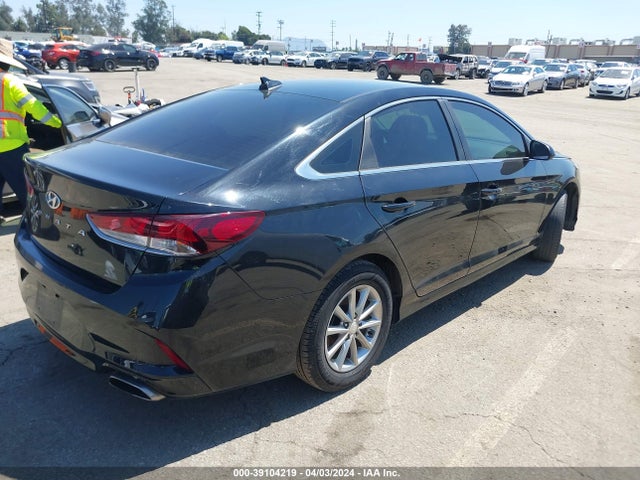 Hyundai SONATA SE 2019 5NPE24AF5KH750851 Image 4