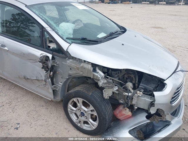 Ford FIESTA SE 2016 3FADP4BJ8GM201815 Image 6