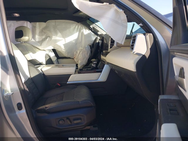 Toyota Sequoia Capstone 2024 7SVAAAAA2RX002678 Image 5
