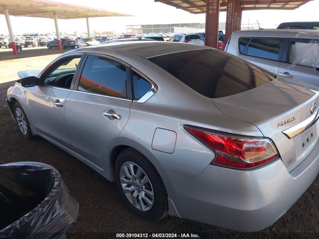 Nissan Altima 2.5 S 2015 1N4AL3AP7FC202646 Image 3