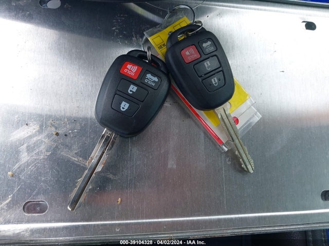 Toyota COROLLA SE 2019 5YFBURHEXKP899749 Image 11