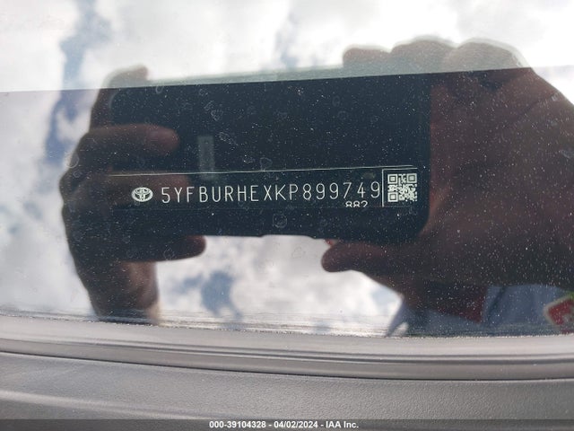 Toyota COROLLA SE 2019 5YFBURHEXKP899749 Image 9