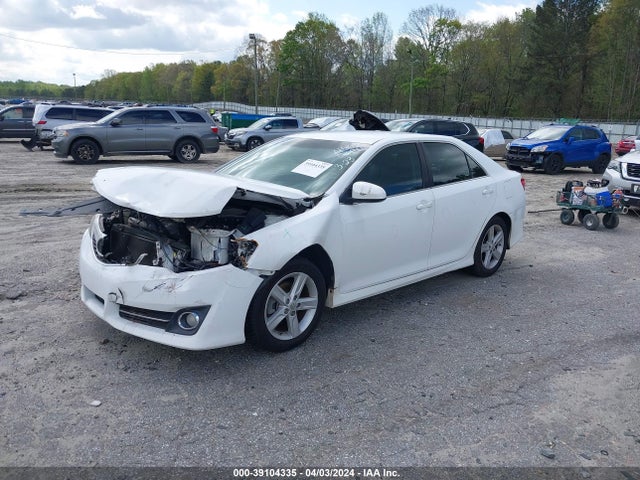 Toyota CAMRY SE 2014 4T1BF1FKXEU734503 Image 2