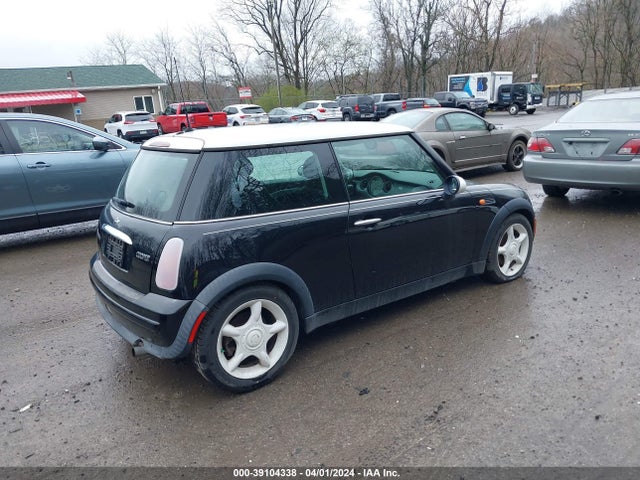 2003 MINI COOPER WMWRC33423TC40216 Photo 3