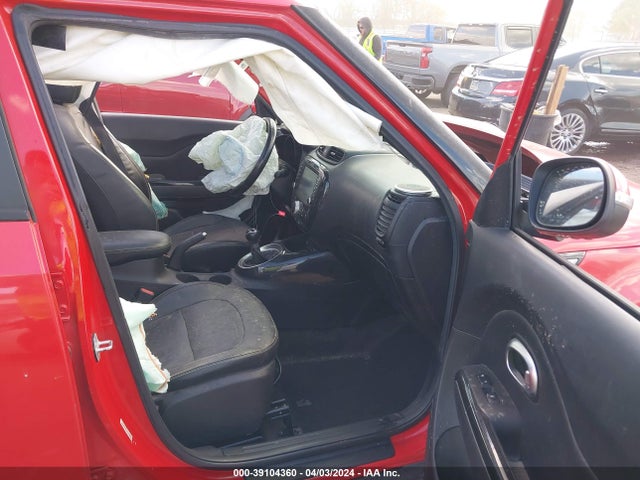 KIA SOUL + 2014 KNDJP3A57E7724343 Image 5