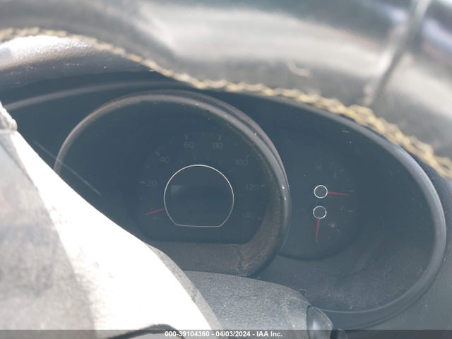 KIA SOUL + 2014 KNDJP3A57E7724343 Image 7