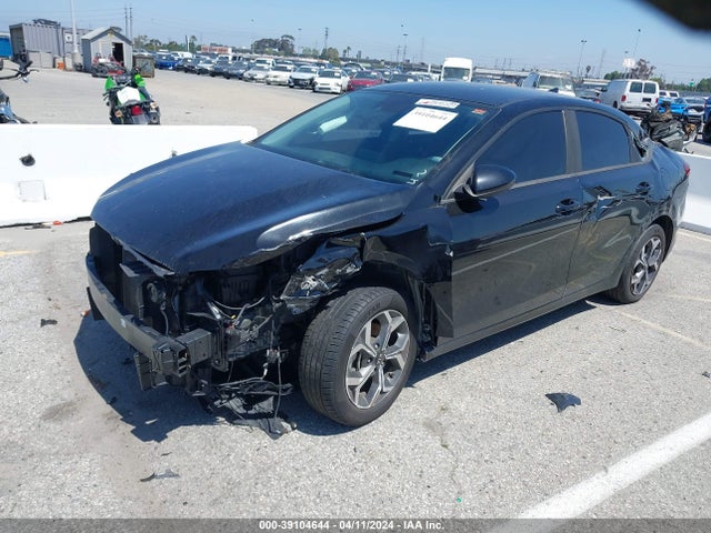 KIA Forte Lxs 2019 3KPF24AD3KE115666 Image 2