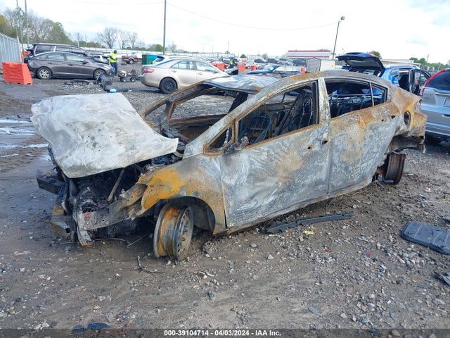 KIA FORTE LX 2018 3KPFK4A77JE236807 Image 2