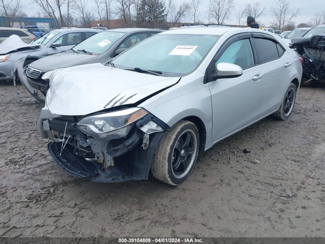 Toyota COROLLA LE 2015 2T1BURHE4FC453294 Image 2