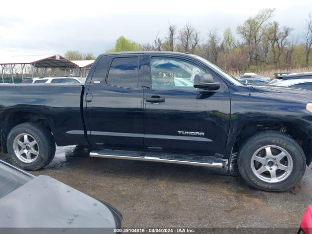 5TFUM5F1XHX074015 Toyota Tundra Sr5 4.6l V8