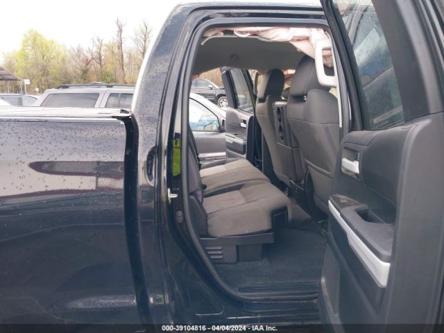 5TFUM5F1XHX074015 Toyota Tundra Sr5 4.6l V8