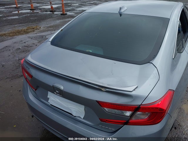 Honda Accord Sport 2018 1HGCV1F33JA090585 Image 17