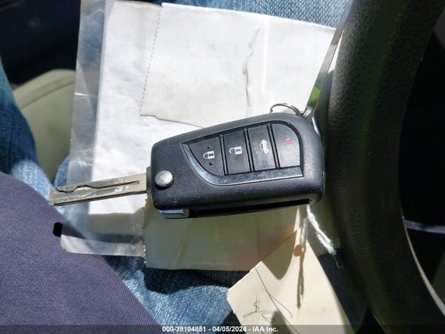 Toyota CAMRY LE 2020 4T1C11AK3LU320079 Image 11