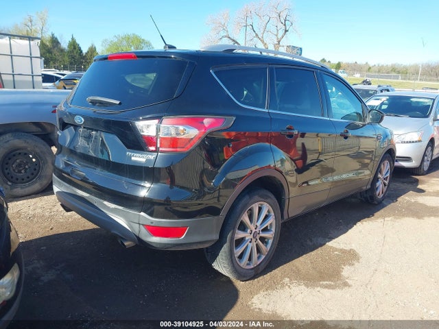 Ford Escape Titanium 2017 1FMCU0J96HUB46627 Image 4