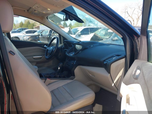 Ford Escape Titanium 2017 1FMCU0J96HUB46627 Image 5