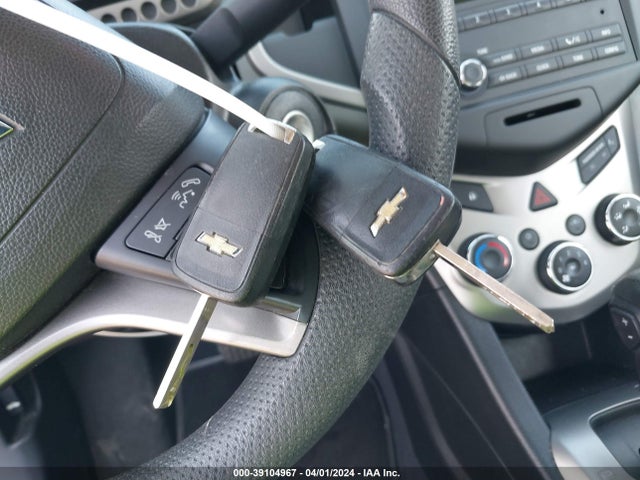 Chevrolet Sonic Ls Auto 2014 1G1JA5SH4E4171621 Image 11