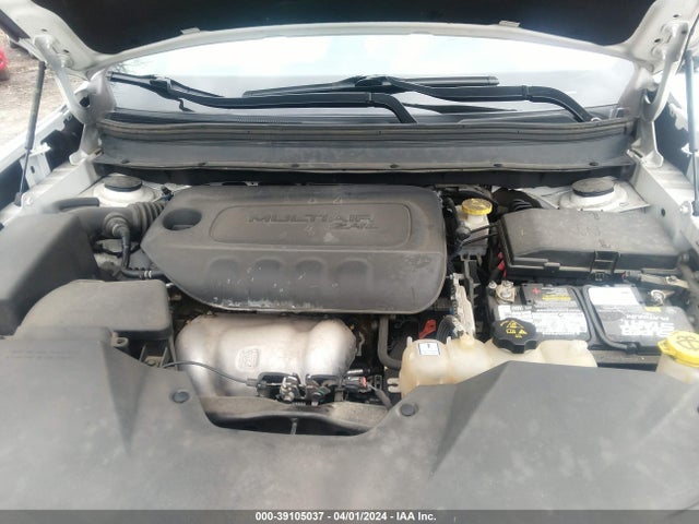 1C4PJLCB3KD376715 Jeep Cherokee Latitude Fwd