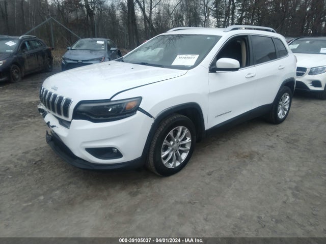 1C4PJLCB3KD376715 Jeep Cherokee Latitude Fwd