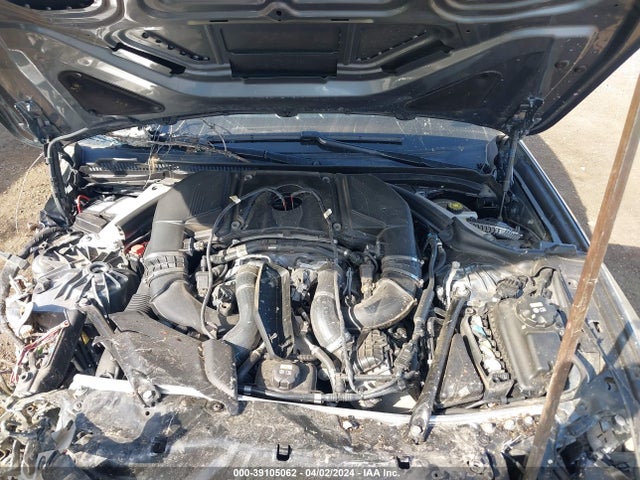 BMW M550i Xdrive 2018 WBAJB9C50JB035649 Image 10