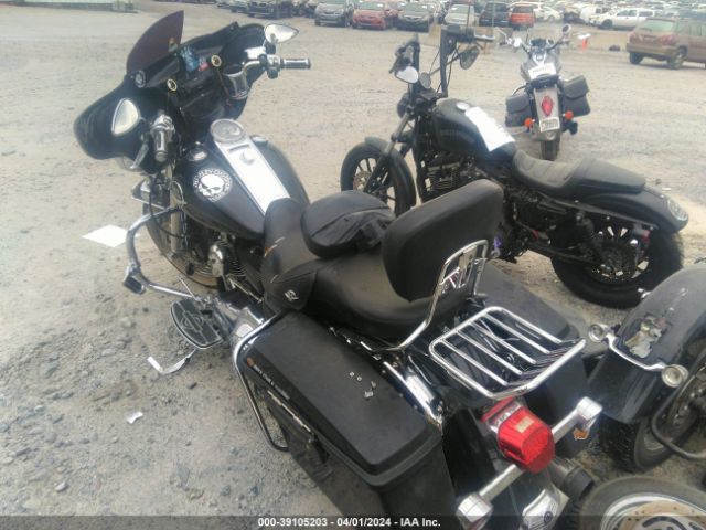 2010 HARLEY-DAVIDSON FLHRC 1HD1FR416AB664236 Photo 2