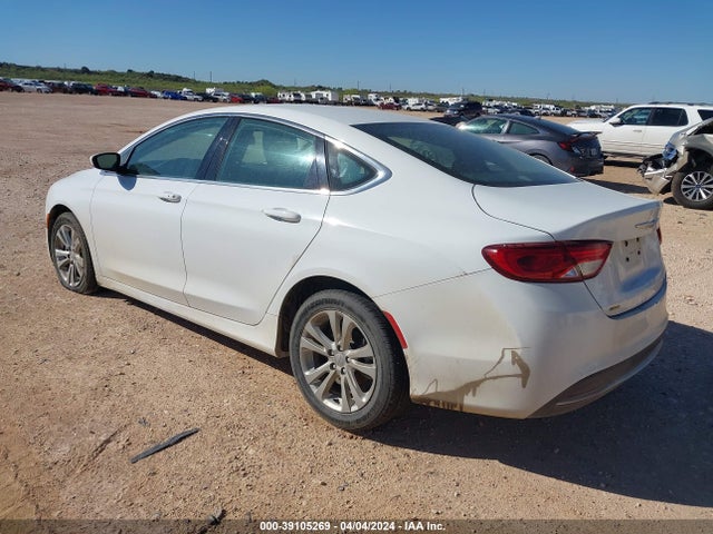 Chrysler 200 Limited 2015 1C3CCCABXFN620795 Image 3